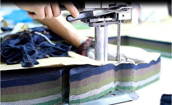 Quy trình cắt vải công nhân cần biết